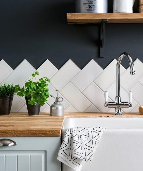 Tikkurila Luja – Aizsardzība Mitrās Telpās! 4 618e2b28df6a9d11863174c452c30bed