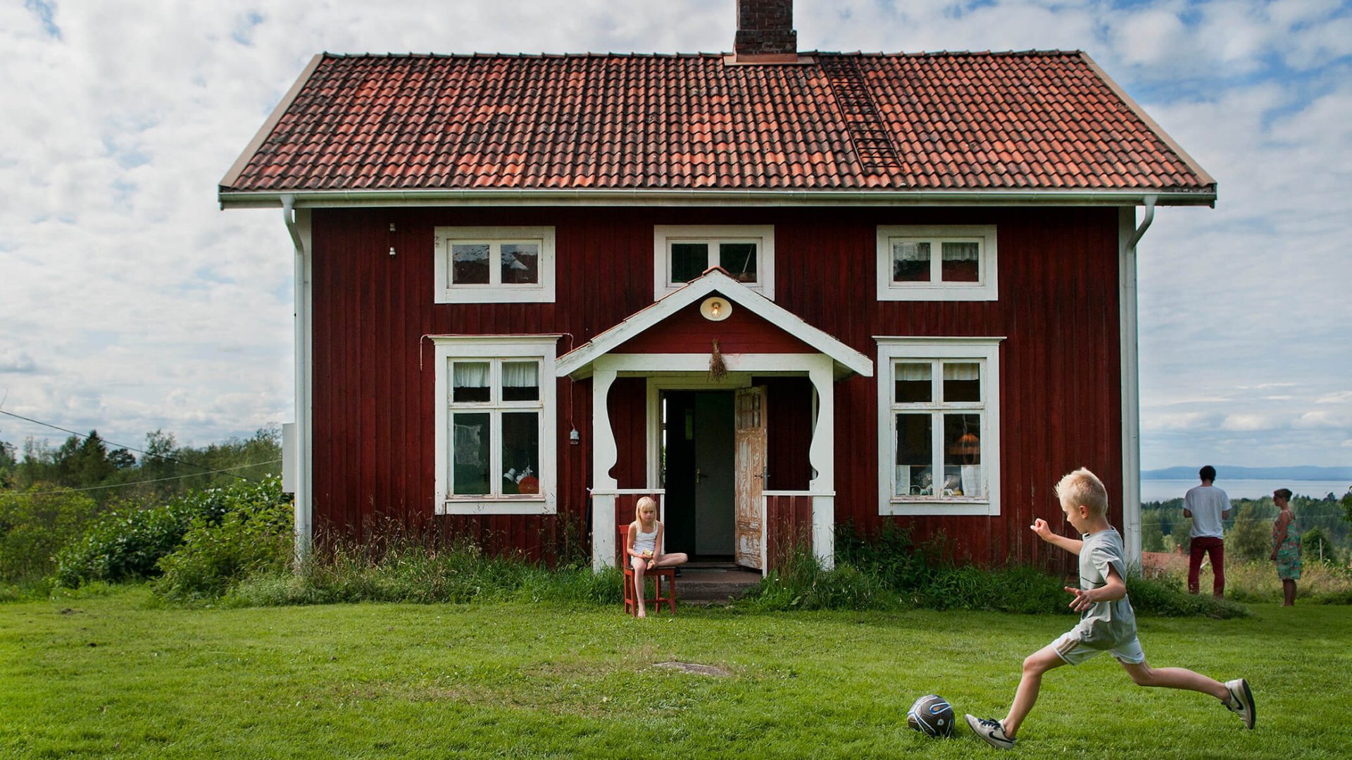Aizsargā Koku Dabīgi - Tradicionālā Zviedru Sarkanā Krāsa 2 summer house 1